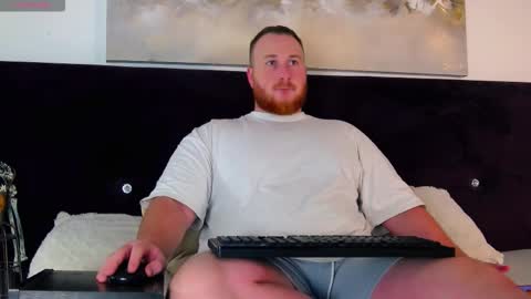 Snapshot of roddy_riss chatting on 12-04-25, 05:28 Roddy online show from 12-04-25, 05:28