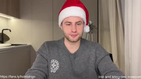 Rodrigo online show from 12-21-24, 10:40