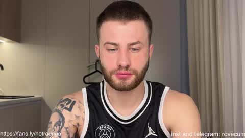 Rodrigo online show from 01-19-25, 11:12