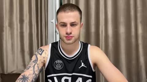 Rodrigo online show from 09-23-25, 08:34