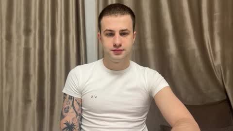 Rodrigo online show from 09-30-25, 04:12