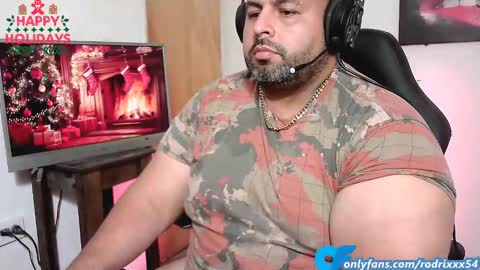 Snapshot of rodrixxx54 chatting on 12-22-24, 12:50 rodrixxx54 online show from 12-22-24, 12:50