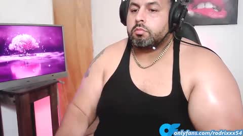 Snapshot of rodrixxx54 chatting on 02-07-25, 12:31 rodrixxx54 online show from 02-07-25, 12:31