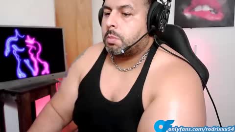 Snapshot of rodrixxx54 chatting on 02-10-25, 12:19 rodrixxx54 online show from 02-10-25, 12:19