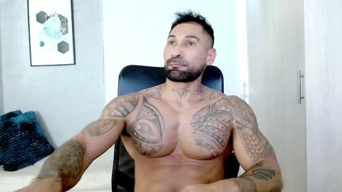 Snapshot of rogers_p chatting on 12-08-24, 07:32 Rogers online show from 12-08-24, 07:32