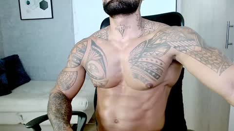 Snapshot of rogers_p chatting on 01-13-25, 10:14 Rogers online show from 01-13-25, 10:14