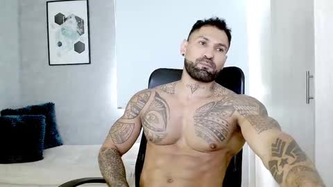 Snapshot of rogers_p chatting on 02-18-25, 02:38 Rogers online show from 02-18-25, 02:38