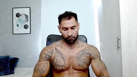 Snapshot of rogers_p chatting on 02-26-25, 03:30 Rogers online show from 02-26-25, 03:30