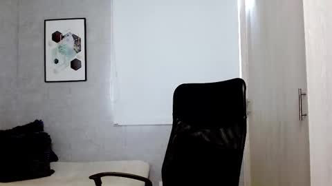 Snapshot of rogers_p chatting on 03-05-25, 02:56 Rogers online show from 03-05-25, 02:56