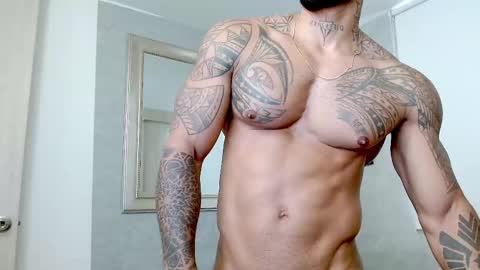 Snapshot of rogers_p chatting on 09-30-25, 03:17 Rogers online show from 09-30-25, 03:17