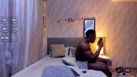 Snapshot of rogger_physique chatting on 01-08-26, 02:58 Rogger online show from 01-08-26, 02:58