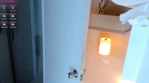 Snapshot of rogger_physique chatting on 02-03-26, 04:21 Rogger online show from 02-03-26, 04:21