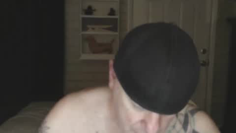 roinaz online show from 01-25-25, 03:40