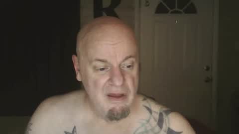 Snapshot of roinaz chatting on 05-19-26, 10:38 roinaz online show from 05-19-26, 10:38