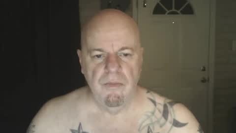 Snapshot of roinaz chatting on 05-25-26, 11:44 roinaz online show from 05-25-26, 11:44