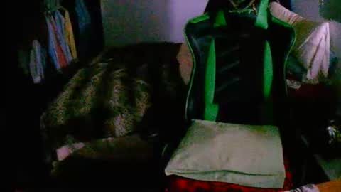 Snapshot of roketero93 chatting on 11-22-25, 08:30 roktero 90 online show from 11-22-25, 08:30