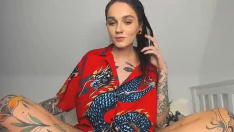 Snapshot of rokiinbaby chatting on 02-11-25, 11:54 rokiinbaby online show from 02-11-25, 11:54