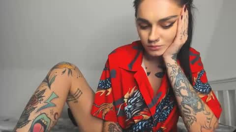 Snapshot of rokiinbaby chatting on 02-13-25, 11:47 rokiinbaby online show from 02-13-25, 11:47