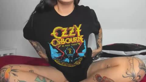 Snapshot of rokiinbaby chatting on 09-08-25, 07:35 rokiinbaby online show from 09-08-25, 07:35