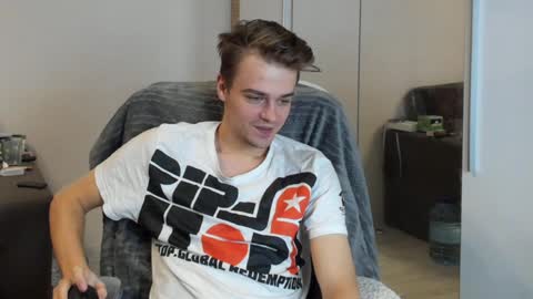 taylor fox online show from 12-22-24, 06:39