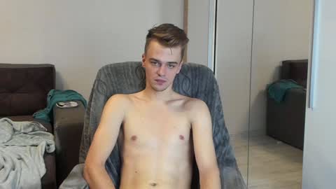 taylor fox online show from 01-09-25, 01:56