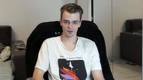 taylor fox online show from 02-03-25, 05:46