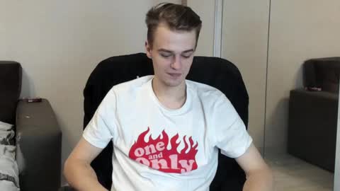 taylor fox online show from 02-10-25, 07:38