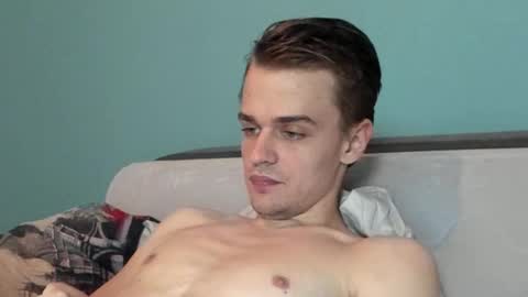 taylor fox online show from 09-25-25, 06:44