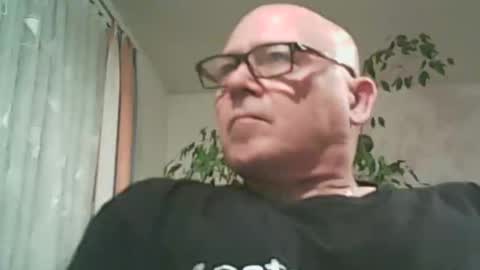 rola56430 online show from 02-05-25, 05:52