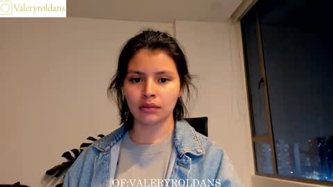 Snapshot of roldansvalery chatting on 03-01-25, 02:15 Valery Roldans online show from 03-01-25, 02:15