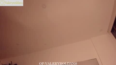 Snapshot of roldansvalery chatting on 12-04-25, 04:11 Valery Roldans online show from 12-04-25, 04:11