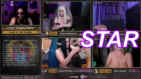 Snapshot of rollseduction chatting on 01-08-25, 12:17 Roll For Seduction online show from 01-08-25, 12:17