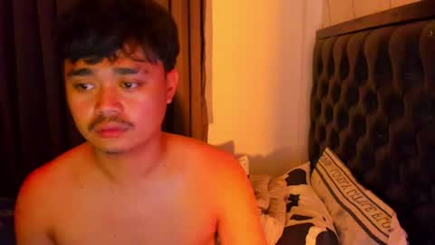 Snapshot of rollsroycexx chatting on 06-14-26, 04:58 ROYCE online show from 06-14-26, 04:58