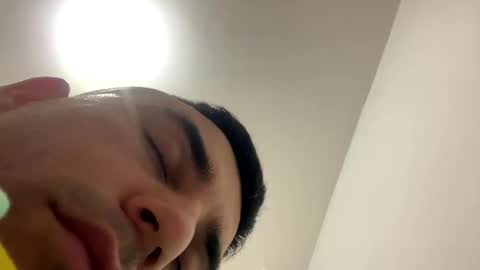   online show from 11-09-25, 02:43