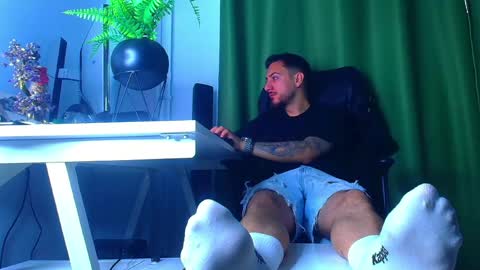 romaniamaster1 online show from 04-29-26, 06:17