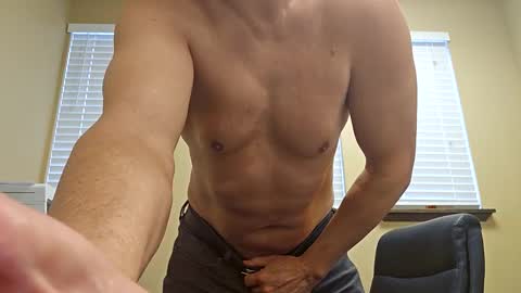 Snapshot of romanteeks chatting on 01-24-25, 08:32 romanteeks online show from 01-24-25, 08:32