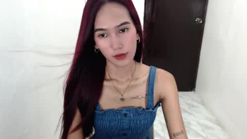 JESICCA online show from 04-27-26, 06:33