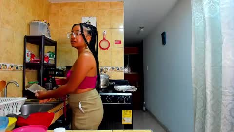 Is A Belle online show from 10-16-25, 12:22