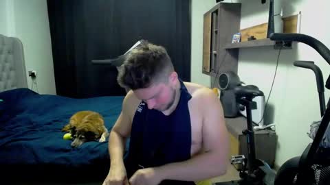 romantic_twunk online show from 10-03-25, 01:46