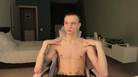 Snapshot of romeo_mercy chatting on 03-04-25, 09:43 Romeo online show from 03-04-25, 09:43