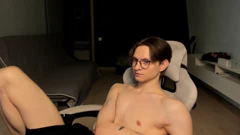 Romeo online show from 03-10-26, 08:25