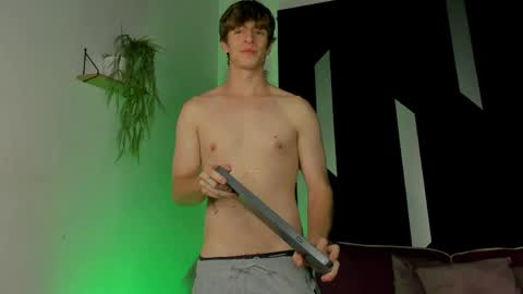 Romeo Ricci online show from 04-26-26, 09:51