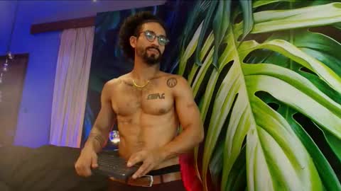 R O M E O  online show from 02-02-26, 09:08