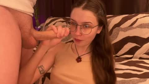 Romeo and Kate online show from 04-25-26, 02:14