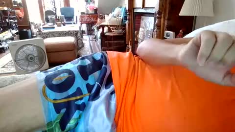 Snapshot of romeomustcum2016 chatting on 02-19-25, 08:01 Trinked online show from 02-19-25, 08:01