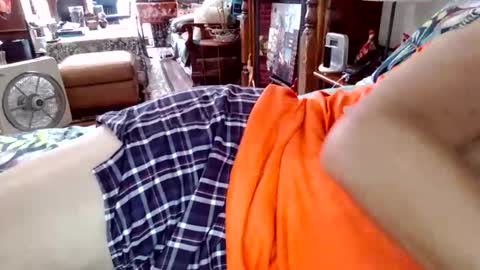 Snapshot of romeomustcum2016 chatting on 03-10-25, 06:49 Trinked online show from 03-10-25, 06:49