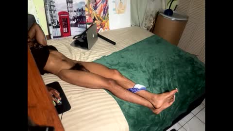 Snapshot of romeotyn chatting on 02-18-25, 02:16 romeotyn online show from 02-18-25, 02:16