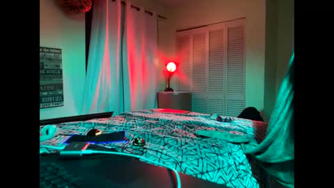 Snapshot of romeotyn chatting on 03-02-25, 11:07 romeotyn online show from 03-02-25, 11:07