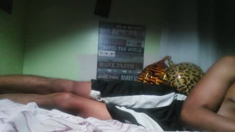 Snapshot of romeotyn chatting on 09-12-25, 08:14 romeotyn online show from 09-12-25, 08:14