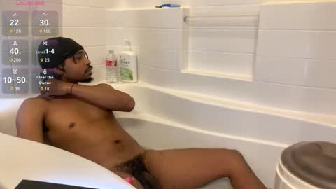 Snapshot of romeotyn chatting on 02-28-26, 07:04 romeotyn online show from 02-28-26, 07:04